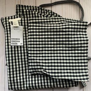 NWT HM B&W checkered oversized top w tie